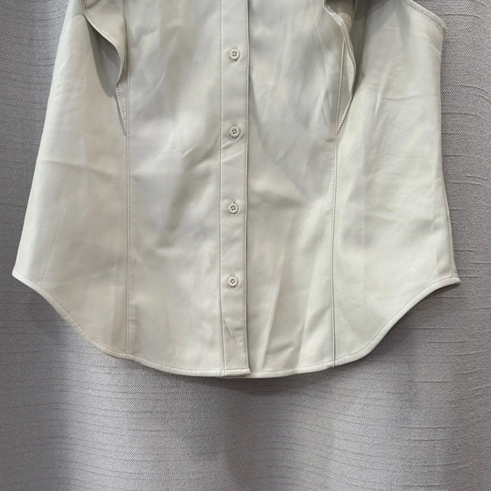 NWT GAP Women's Vegan Faux Leather Cream Button-Down Shirt Size Medium - Picture 4 of 10